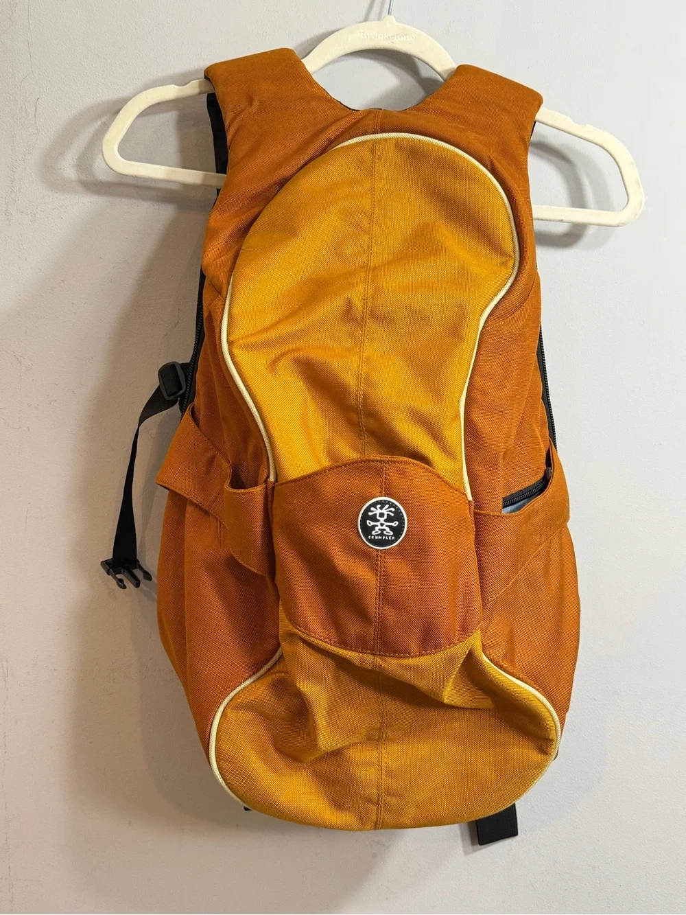 Y2K Crumpler Sheep Scarer commuter laptop 14” 15” backpack orange